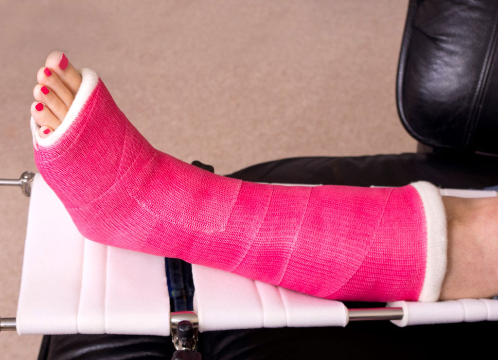 surgical-and-nonsurgical-fracture-care